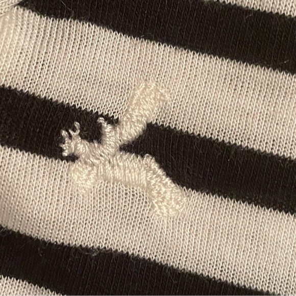 American Eagle striped cold shoulder top size small petite. - Picture 7 of 8